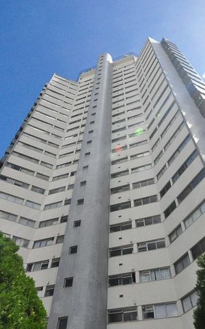 Apartamento à venda com 200m², 4 quartos e 3 vagasFachada