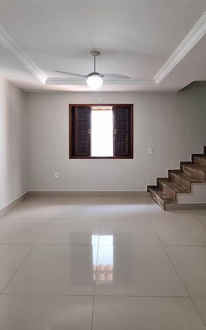Casa à venda com 400m², 7 quartos e 5 vagas Casa à venda com 400m², 7 quartos e 5 vagasSala 1