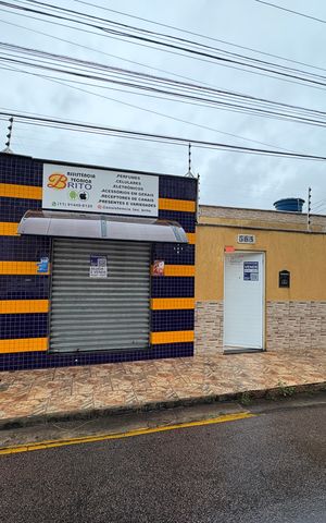 Casa à venda com 176m², 3 quartos e 2 vagasFachada 