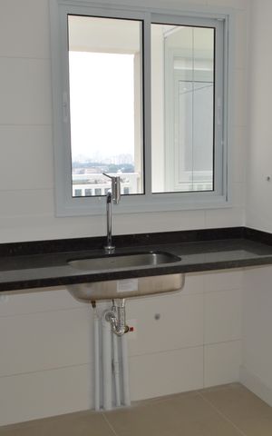 Apartamento à venda com 81m², 2 quartos e 2 vagasCozinha