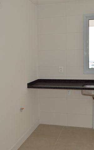 Apartamento à venda com 81m², 2 quartos e 2 vagasCozinha