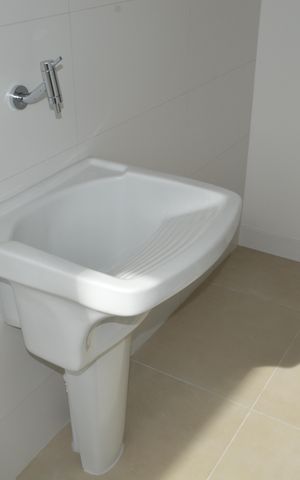 Apartamento à venda com 81m², 2 quartos e 2 vagasÁrea de Serviço