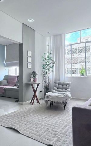 Apartamento à venda com 120m², 3 quartos e sem vaga Apartamento à venda com 120m², 3 quartos e sem vagaSala