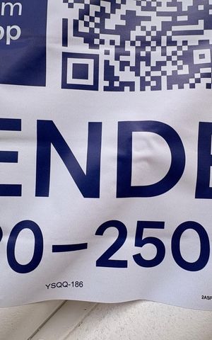 Casa à venda com 149m², 3 quartos e 4 vagas Casa à venda com 149m², 3 quartos e 4 vagasFachada + plaquinha: YSQQ-186