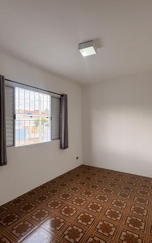 Casa à venda com 149m², 3 quartos e 4 vagas Casa à venda com 149m², 3 quartos e 4 vagasQuarto 2