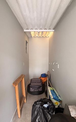Casa à venda com 149m², 3 quartos e 4 vagas Casa à venda com 149m², 3 quartos e 4 vagasLavanderia