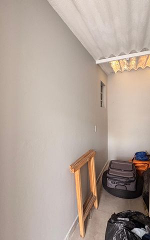 Casa à venda com 149m², 3 quartos e 4 vagas Casa à venda com 149m², 3 quartos e 4 vagasLavanderia