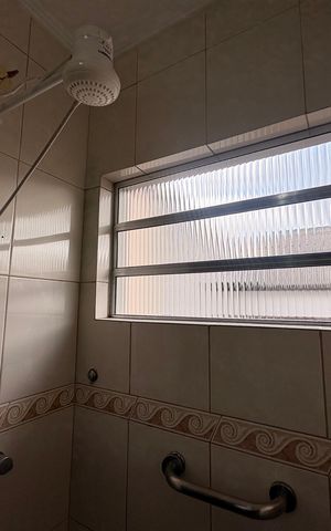 Casa à venda com 149m², 3 quartos e 4 vagas Casa à venda com 149m², 3 quartos e 4 vagasBanheiro da Suíte