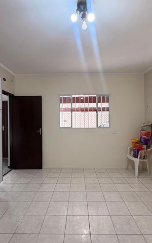Casa à venda com 149m², 3 quartos e 4 vagas Casa à venda com 149m², 3 quartos e 4 vagasCozinha