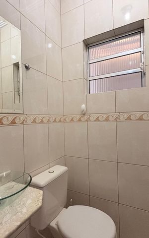 Casa à venda com 149m², 3 quartos e 4 vagas Casa à venda com 149m², 3 quartos e 4 vagasLavabo