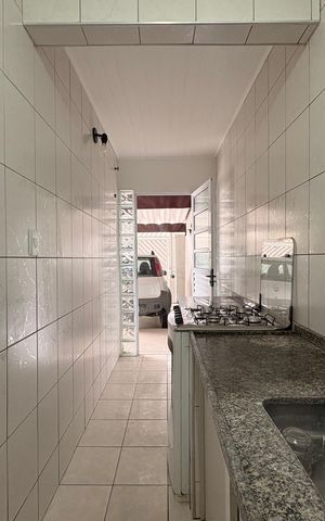Casa à venda com 149m², 3 quartos e 4 vagas Casa à venda com 149m², 3 quartos e 4 vagasCozinha