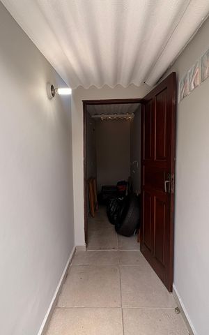 Casa à venda com 149m², 3 quartos e 4 vagas Casa à venda com 149m², 3 quartos e 4 vagasLavanderia