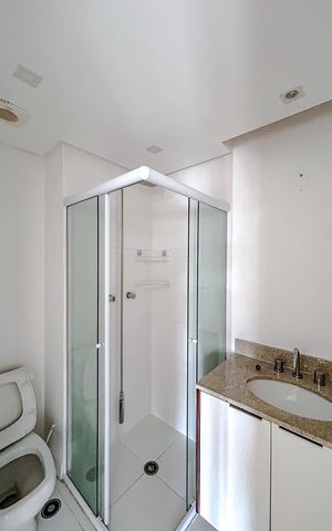 Apartamento à venda com 67m², 2 quartos e 1 vagaBanheiro Social