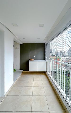 Apartamento à venda com 67m², 2 quartos e 1 vagaVaranda