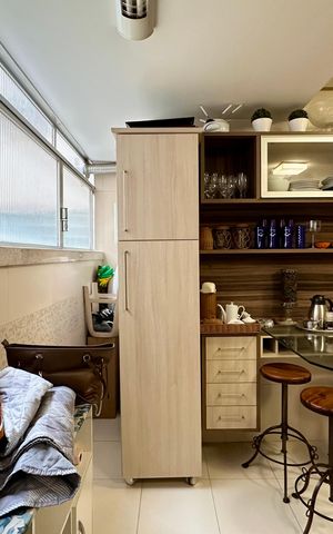 Apartamento à venda com 130m², 4 quartos e 1 vagaÁrea comum