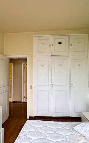 Apartamento à venda com 130m², 4 quartos e 1 vagaQuarto 2