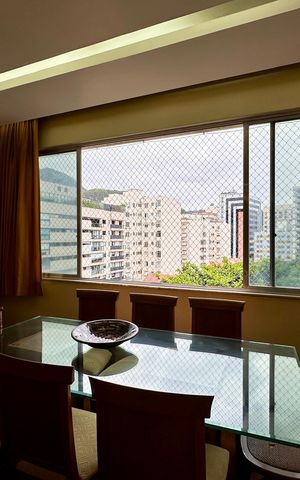 Apartamento à venda com 130m², 4 quartos e 1 vagaSala