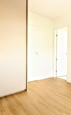 Apartamento à venda com 107m², 3 quartos e 3 vagasQuarto 2