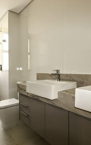 Apartamento à venda com 107m², 3 quartos e 3 vagasBanheiro da Suíte