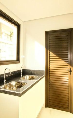 Apartamento à venda com 107m², 3 quartos e 3 vagasÁrea de serviço