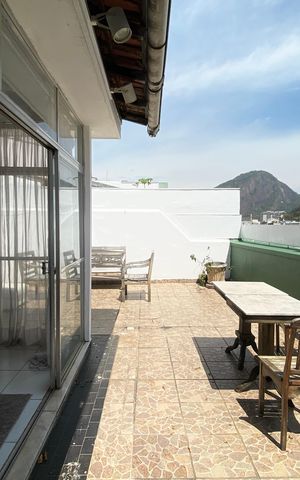 Apartamento à venda com 240m², 3 quartos e sem vaga Apartamento à venda com 240m², 3 quartos e sem vagaVaranda sala
