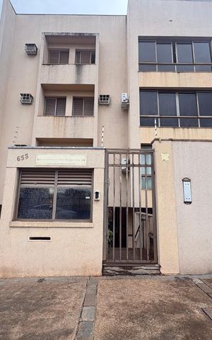 Apartamento para alugar com 93m², 3 quartos e 1 vaga Apartamento para alugar com 93m², 3 quartos e 1 vagaFachada