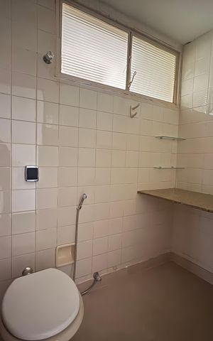 Apartamento para alugar com 93m², 3 quartos e 1 vaga Apartamento para alugar com 93m², 3 quartos e 1 vagaBanheiro social