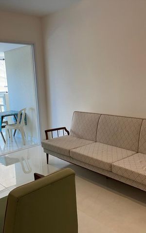 Apartamento à venda com 76m², 2 quartos e 1 vaga Apartamento à venda com 76m², 2 quartos e 1 vagaSala