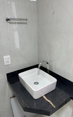Apartamento à venda com 76m², 2 quartos e 1 vaga Apartamento à venda com 76m², 2 quartos e 1 vagaBanheiro da Suíte