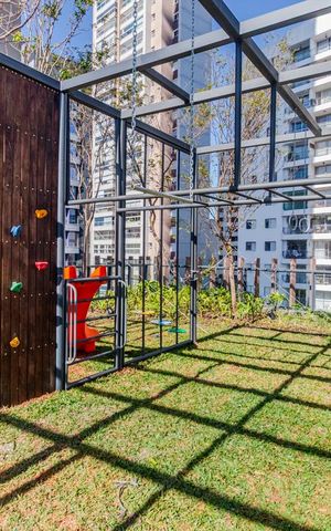 Apartamento à venda com 176m², 3 quartos e 2 vagasÁrea comum - Playground