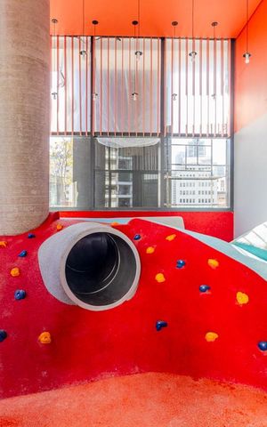 Apartamento à venda com 176m², 3 quartos e 2 vagasÁrea comum - Playground