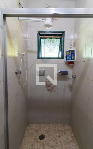 Casa à venda com 400m², 2 quartos e sem vaga