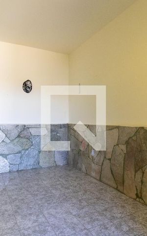 Casa à venda com 400m², 2 quartos e sem vaga