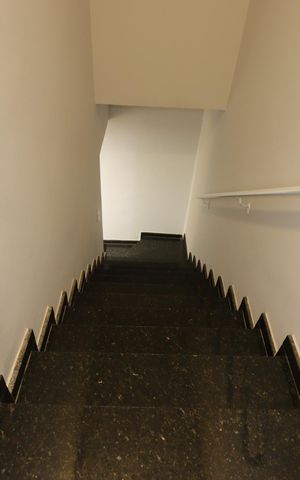 Apartamento para alugar com 100m², 2 quartos e 1 vagaEscada
