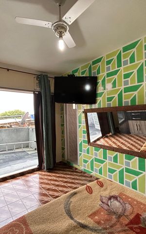 Casa à venda com 118m², 2 quartos e 1 vagaSuíte