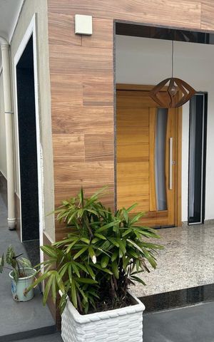 Casa à venda com 300m², 2 quartos e 4 vagas
