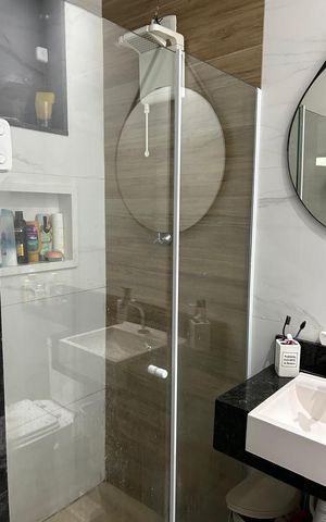 Casa à venda com 300m², 2 quartos e 4 vagas