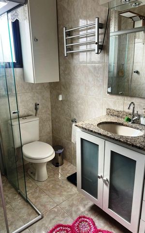 Casa à venda com 262m², 3 quartos e 6 vagas