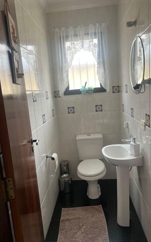 Casa à venda com 262m², 3 quartos e 6 vagas