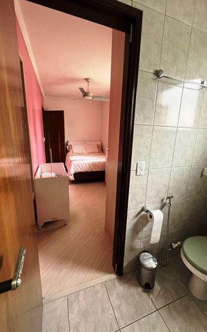 Casa à venda com 262m², 3 quartos e 6 vagas