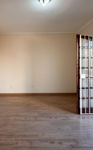Casa à venda com 191m², 3 quartos e 2 vagas Casa à venda com 191m², 3 quartos e 2 vagasQuarto 3