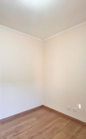 Casa à venda com 191m², 3 quartos e 2 vagas Casa à venda com 191m², 3 quartos e 2 vagasQuarto 2