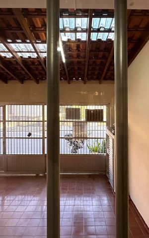 Casa à venda com 191m², 3 quartos e 2 vagas Casa à venda com 191m², 3 quartos e 2 vagasVista da Sala