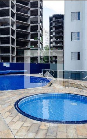 Apartamento à venda com 64m², 2 quartos e 2 vagas Apartamento à venda com 64m², 2 quartos e 2 vagasÁrea comum - Piscina