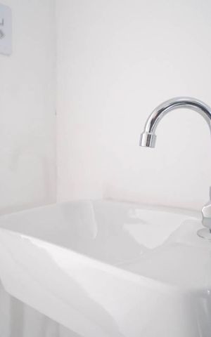 Casa para alugar com 26m², 1 quarto e sem vagaBanheiro da Suíte