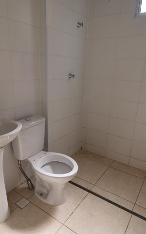 Apartamento para alugar com 43m², 2 quartos e 1 vaga Apartamento para alugar com 43m², 2 quartos e 1 vagaBanheiro