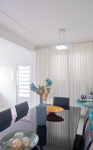 Casa à venda com 520m², 4 quartos e 3 vagas Casa à venda com 520m², 4 quartos e 3 vagasSala de Jantar