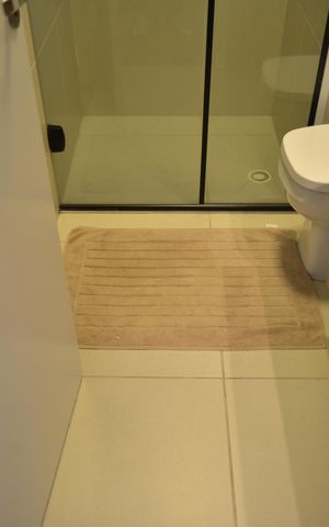 Apartamento à venda com 87m², 2 quartos e 2 vagasBanheiro da Suíte