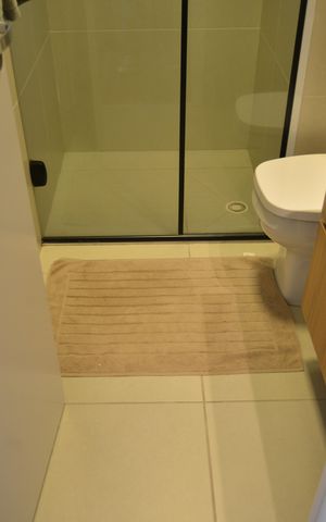 Apartamento à venda com 87m², 2 quartos e 2 vagasBanheiro da Suíte
