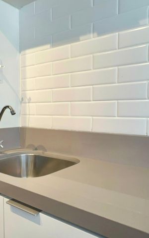 Studio à venda com 26m², 1 quarto e sem vaga Studio à venda com 26m², 1 quarto e sem vagaÁrea de Serviço